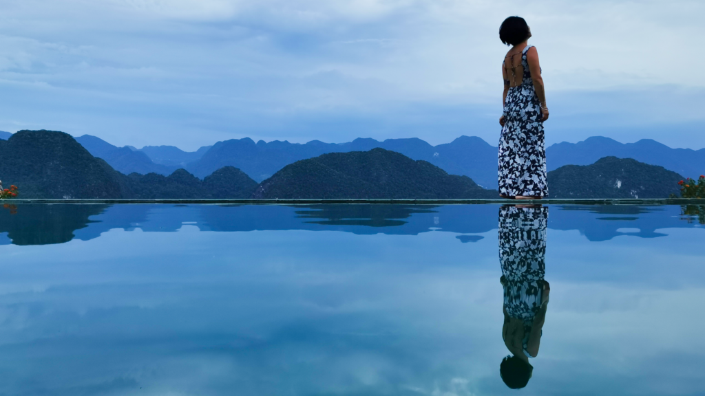 Infinite pool in Pu Luong Eco garden hotel