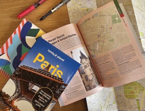 Paris Lonely Planet guidebook 2024