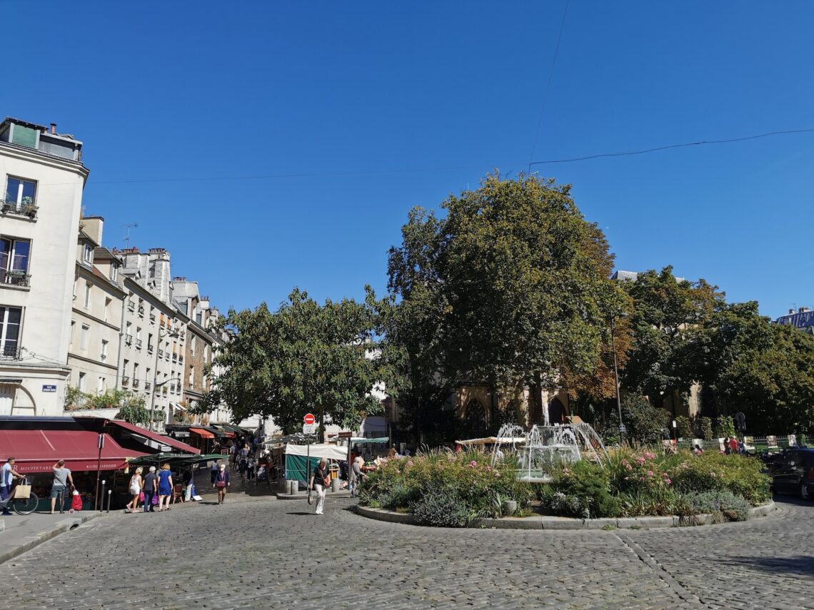 Rue Mouffetard Paris