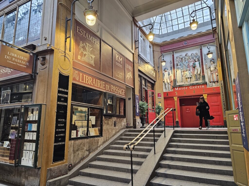 Librairie du passage - Passage Jouffroy