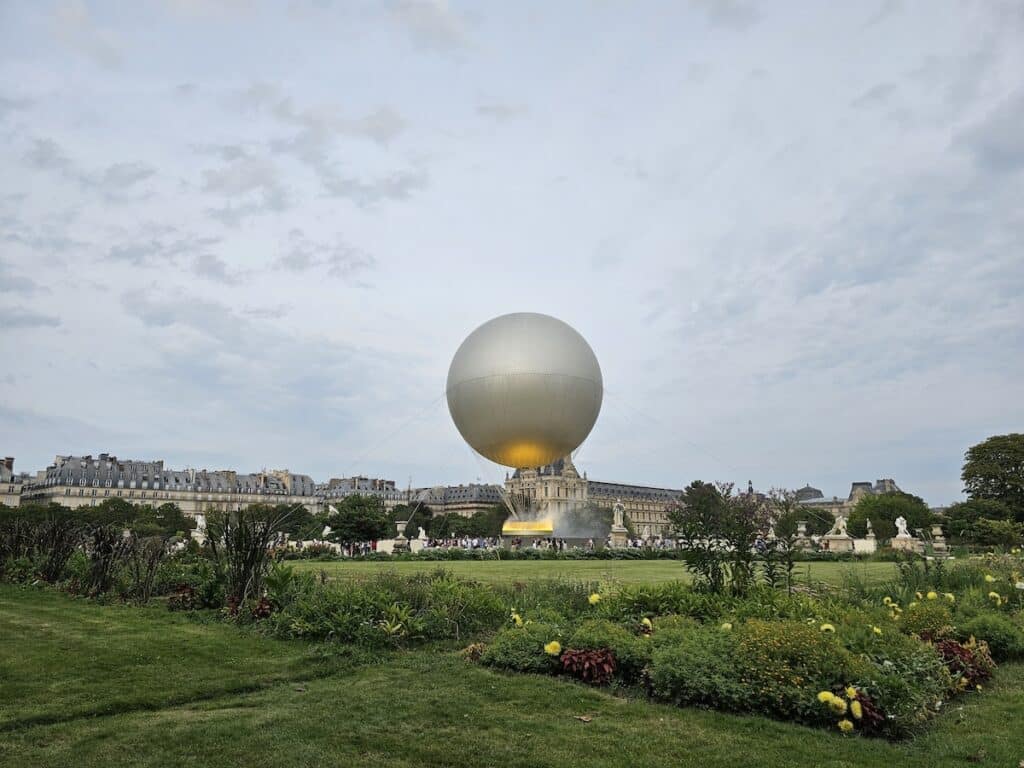 Jardin des Tuileries - vasque olympique 2024