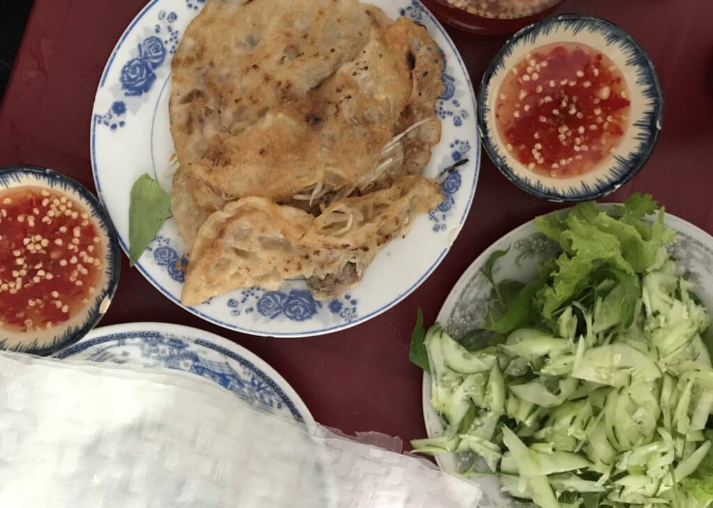 Plat vietnamiens : banh xeo tom nhay